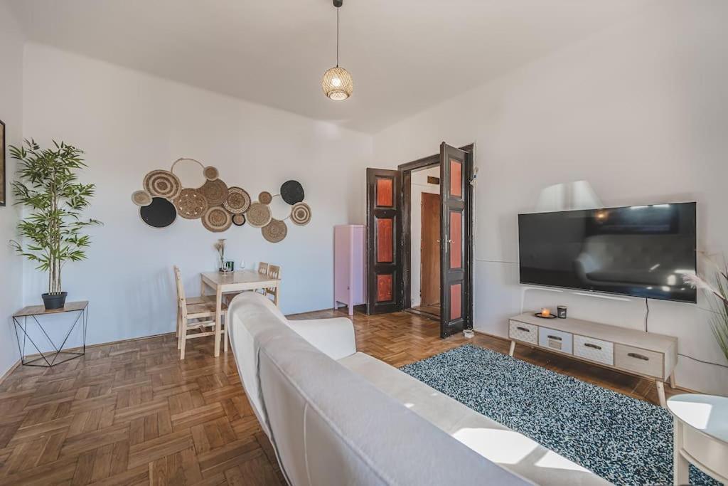Carolina'S Romantic Apartment Hradec Králové Eksteriør bilde